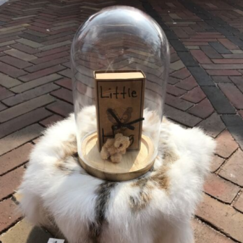 Alternative view of Little hug | LilyandME