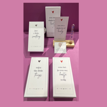Alternative view of Flowercard holder | Lily's Own