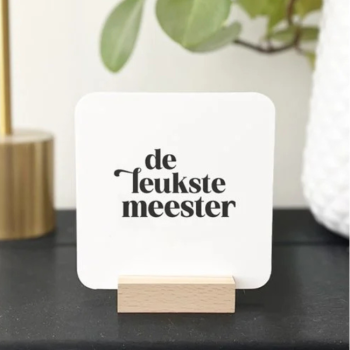 Tegeltje met houder voor meester